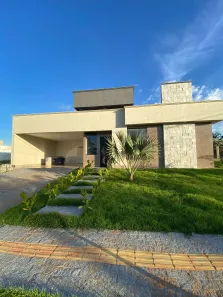 Casa de Condomínio com 3 Quartos à venda, 167m² no Residencial Condomínio Jardim Veneza, Senador Canedo