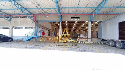 Galpão / Depósito / Armazém para alugar, 5308m² no Laranja Azeda, Arujá