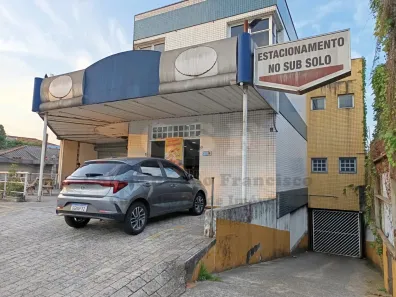 Prédio Inteiro para alugar, 900m² no Jaguaré, São Paulo