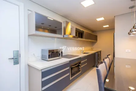 Apartamento com 2 Quartos para alugar, 60m² no Centro, Curitiba