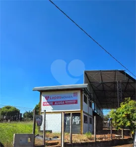 Galpão / Depósito / Armazém para venda ou aluguel, 815m² no Jardim Santa Lúcia, Araraquara