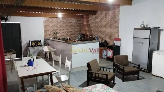 Fazenda / Sítio / Chácara com 2 Quartos à venda, 300m² no Vilarejo Varejão, Taubaté