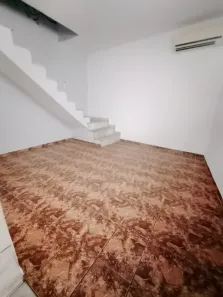 Casa com 2 Quartos para alugar, 86m² no Centro, Nilópolis