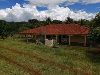 Fazenda / Sítio / Chácara com 4 Quartos para alugar, 200m² no Bonfim Paulista, Ribeirão Preto