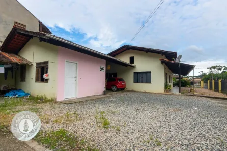 Casa com 3 Quartos à venda, 126m² no Itoupavazinha, Blumenau