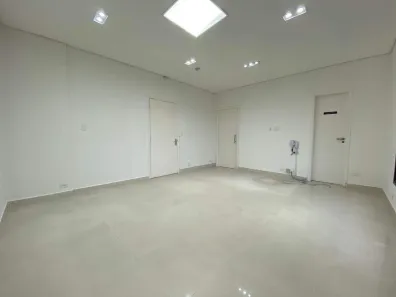Conjunto Comercial / Sala para alugar, 62m² no Vila Mathias, Santos