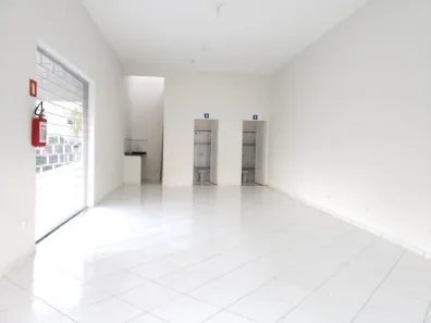 Loja / Salão / Ponto Comercial para alugar, 50m² no Palmital, Marília
