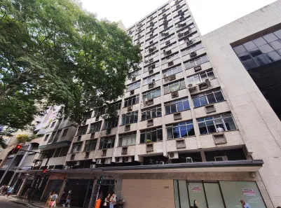 Conjunto Comercial / Sala à venda, 42m² no Centro, Juiz de Fora