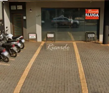 Loja / Salão / Ponto Comercial para alugar, 243m² no Vila Cascata, Arapongas