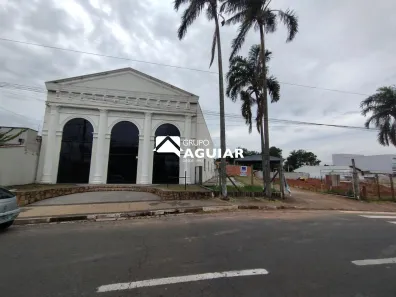 Prédio Inteiro com 2 Quartos para alugar, 740m² no Jardim Santo Antônio, Valinhos