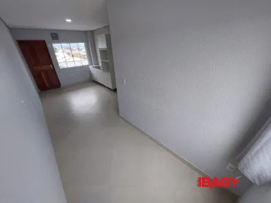 Kitnet para alugar, 24m² no Barra do Aririú, Palhoça