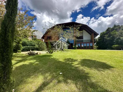 Casa de Condomínio com 5 Quartos para venda ou aluguel, 469m² no Jd do Embaixador, Campos do Jordão