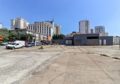 Terreno / Lote / Condomínio para alugar, 582m² no Campo Belo, São Paulo