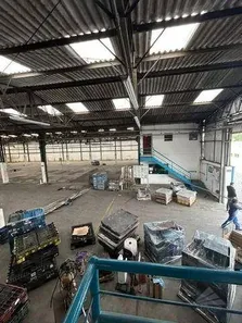 Galpão / Depósito / Armazém para venda ou aluguel, 3700m² no Loteamento Industrial Coral, Mauá
