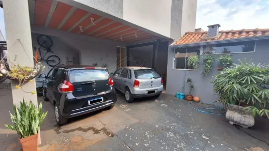 Sobrado com 3 Quartos à venda, 193m² no Jardim Indaiá, Araraquara
