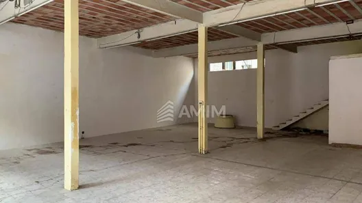 Galpão / Depósito / Armazém à venda, 380m² no Ilha da Conceição, Niterói
