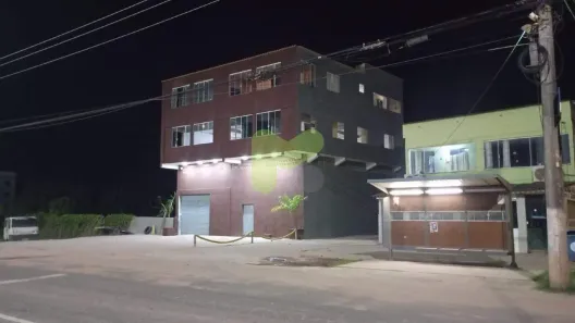 Prédio Inteiro com 2 Quartos à venda, 700m² no Cabiúnas, Macaé