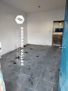 Galpão / Depósito / Armazém para alugar, 750m² no Parque Industrial das Oliveiras, Taboão da Serra
