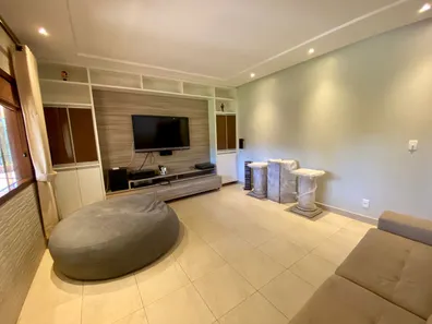 Casa de Condomínio com 5 Quartos à venda, 540m² no Park Way, Brasília