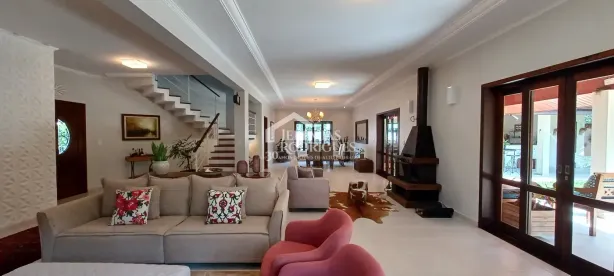 Casa de Condomínio com 4 Quartos para alugar, 384m² no Parque das Nações, Pindamonhangaba