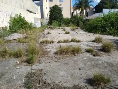 Terreno / Lote / Condomínio para alugar, 480m² no Cabral, Curitiba