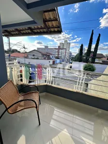 Sobrado com 4 Quartos à venda, 214m² no Jardim América, Goiânia