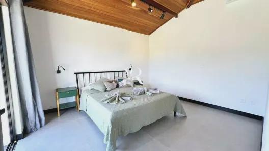 Loft com 1 Quarto à venda, 1073m² no Pedro do Rio, Petrópolis