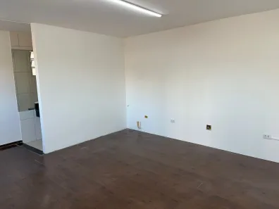 Conjunto Comercial / Sala para alugar, 30m² no Campo Belo, Londrina