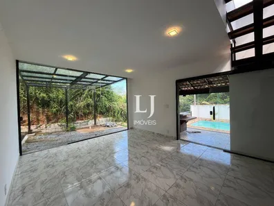 Casa de Condomínio com 3 Quartos à venda, 155m² no Moura Brasil, Três Rios