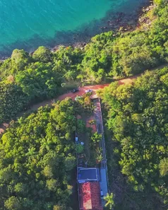 Casa com 4 Quartos para alugar, 380m² no Armação, Penha