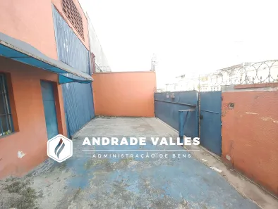 Galpão / Depósito / Armazém para alugar, 750m² no Parque Industrial das Oliveiras, Taboão da Serra