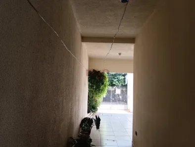 Prédio Inteiro com 5 Quartos à venda, 98m² no Parque das Grevíleas I parte, Maringá
