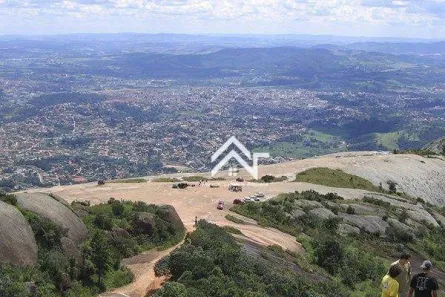 Fazenda / Sítio / Chácara com 7 Quartos para alugar, 600m² no Portão, Atibaia