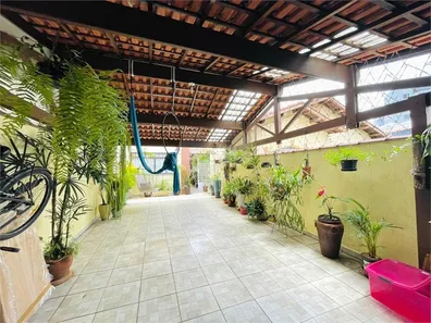 Casa de Vila com 4 Quartos à venda, 140m² no Vila Brasílio Machado, São Paulo