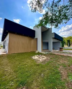 Casa de Condomínio com 3 Quartos à venda, 330m² no , Hidrolândia