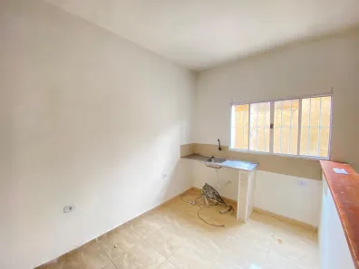 Sobrado com 2 Quartos para alugar, 48m² no Itororó, Embu-Guaçu