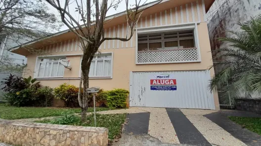 Casa com 4 Quartos para alugar, 160m² no Bom Retiro, Blumenau