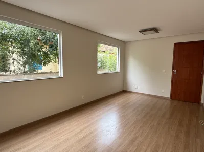 Apartamento com 3 Quartos para alugar, 105m² no Cônego, Nova Friburgo