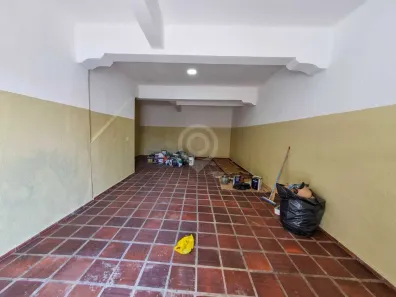 Loja / Salão / Ponto Comercial para alugar, 77m² no Centro, Itatiba