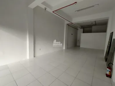 Loja / Salão / Ponto Comercial com 1 Quarto para venda ou aluguel, 60m² no Centro, Santa Maria