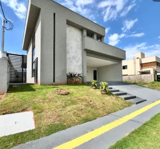 Casa de Condomínio com 3 Quartos à venda, 177m² no Jardins Porto, Senador Canedo