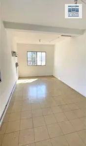 Galpão / Depósito / Armazém para venda ou aluguel, 749m² no Centro, Bragança Paulista