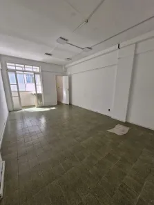 Conjunto Comercial / Sala para alugar, 29m² no Centro, Petrópolis
