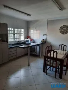 Casa de Vila com 3 Quartos à venda, 196m² no Capela, Vinhedo