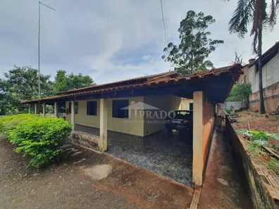Fazenda / Sítio / Chácara com 4 Quartos à venda, 265m² no Condomínio Horizontal Marajoara, Ibiporã