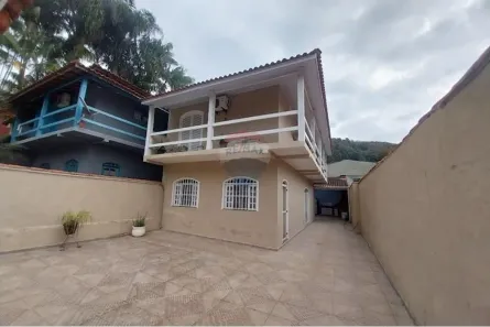 Casa de Vila com 3 Quartos à venda, 220m² no Portal da Olaria, São Sebastião