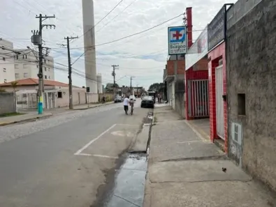 Conjunto Comercial / Sala para alugar, 300m² no Jardim Monte Cristo, Suzano