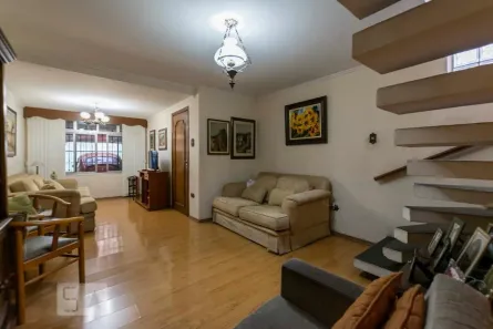 Casa com 3 Quartos à venda, 210m² no Vila Moinho Velho, São Paulo