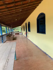 Fazenda / Sítio / Chácara com 4 Quartos para alugar, 10m² no , Caeté