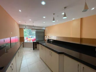 Loja / Salão / Ponto Comercial à venda, 63m² no Mury, Nova Friburgo